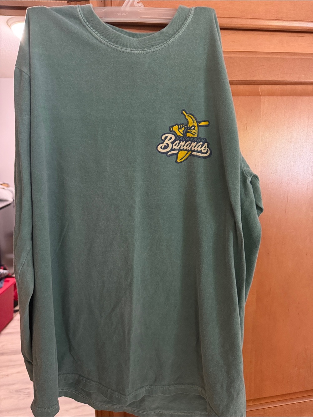 Green 'Savanna Bananas' Graphic Long Sleeve Tee